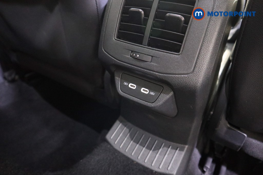 Used Volkswagen T-Roc 2021 for sale - 77848904: Photo 29