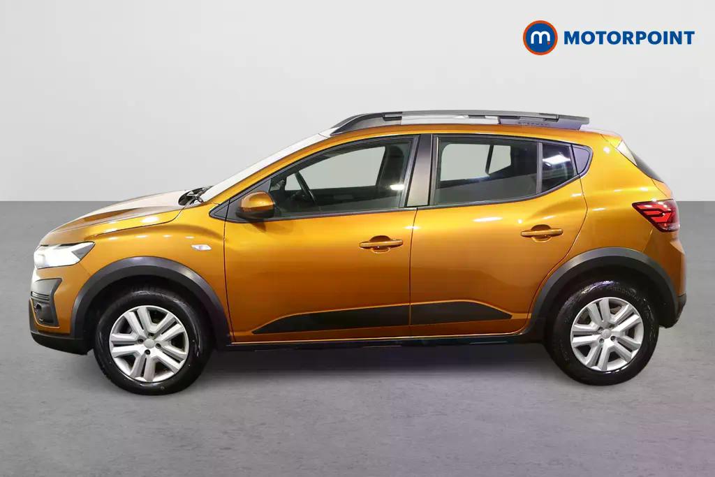 Used Dacia Sandero Stepway 2023 for sale - 76491630: Photo 2