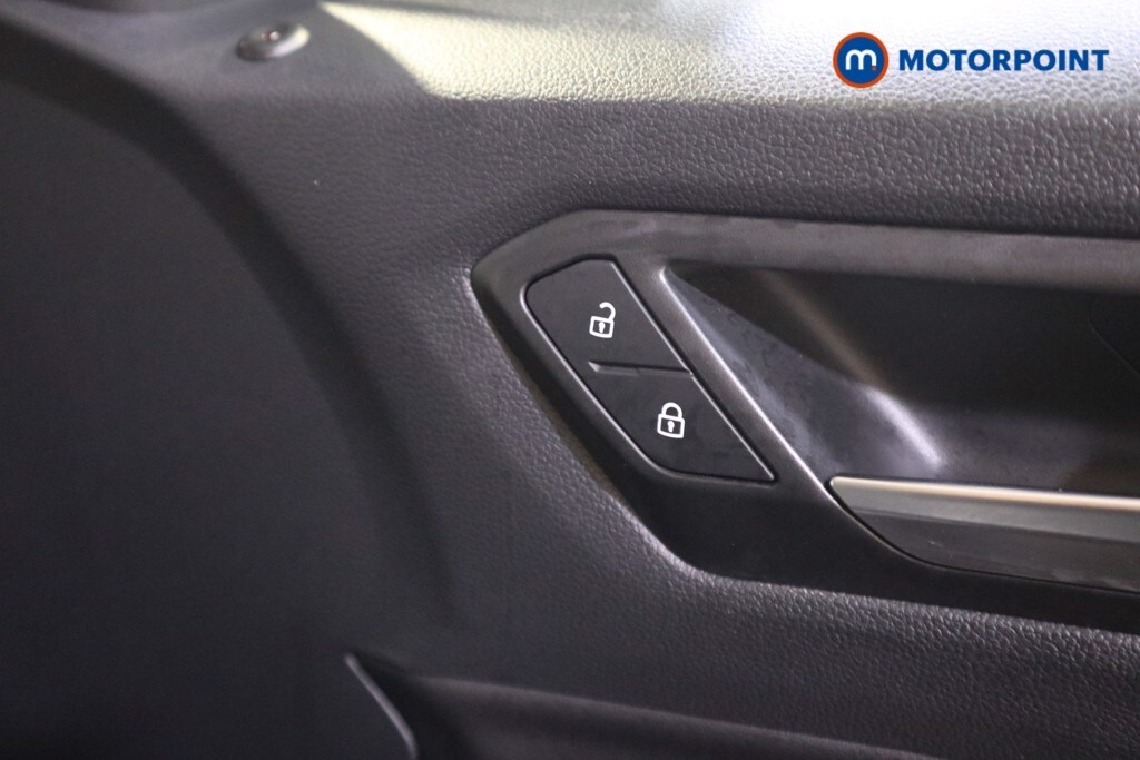 Used Volkswagen T-Roc 2022 for sale - 78176878: Photo 20