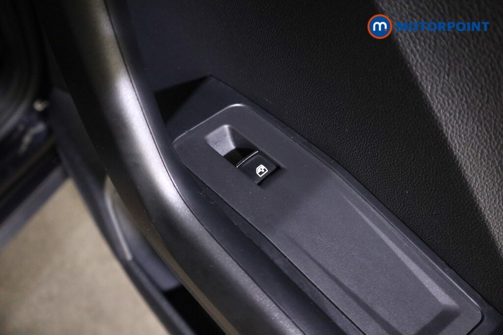 Used Volkswagen T-Roc 2022 for sale - 78176878: Photo 27