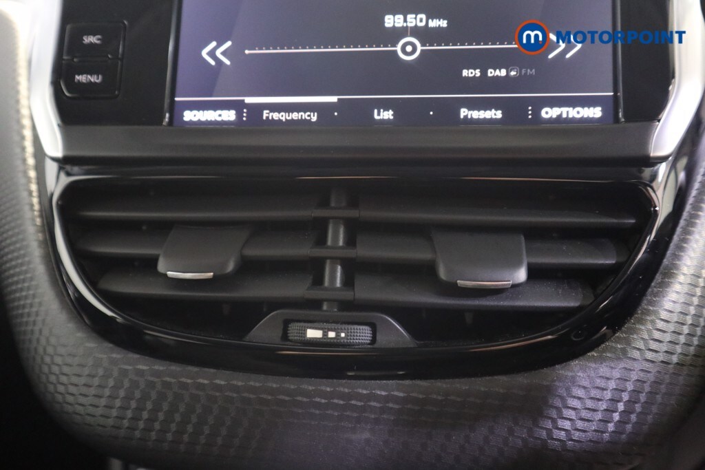 Used Peugeot 2008 2019 for sale - 77579203: Photo 15