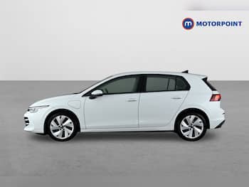 Used Volkswagen Golf 2024 for sale - 79640869: Photo