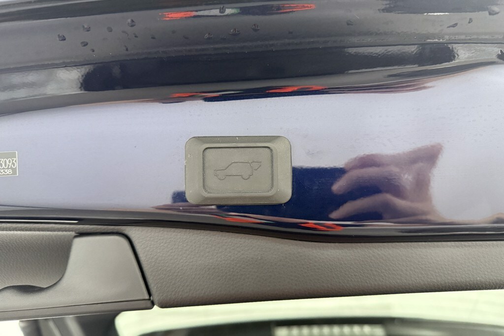 Vehicle 34