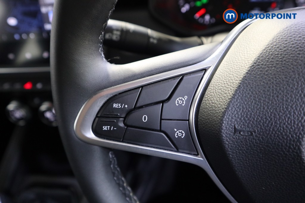 Used Renault Clio 2021 for sale - 77221252: Photo 11