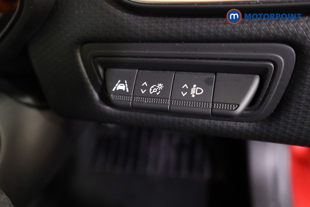 Used Renault Clio 2021 for sale - 77221252: Photo 19