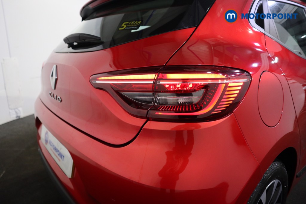 Used Renault Clio 2021 for sale - 77221252: Photo 32