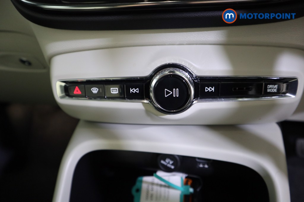 Used Volvo XC40 2020 for sale - 76735960: Photo 15