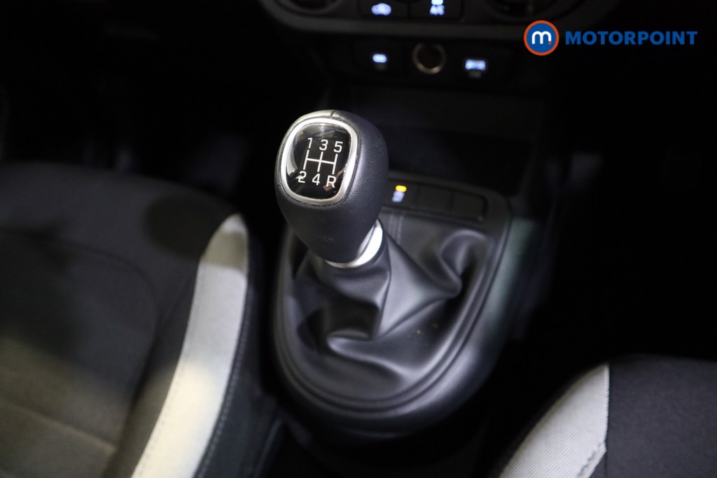 Used Hyundai i10 2025 for sale - 77747255: Photo 18