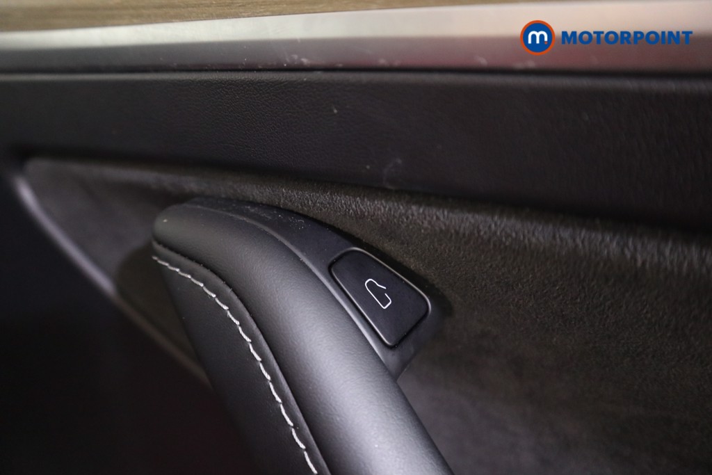 Used Tesla Model Y 2023 for sale - 77830820: Photo 18