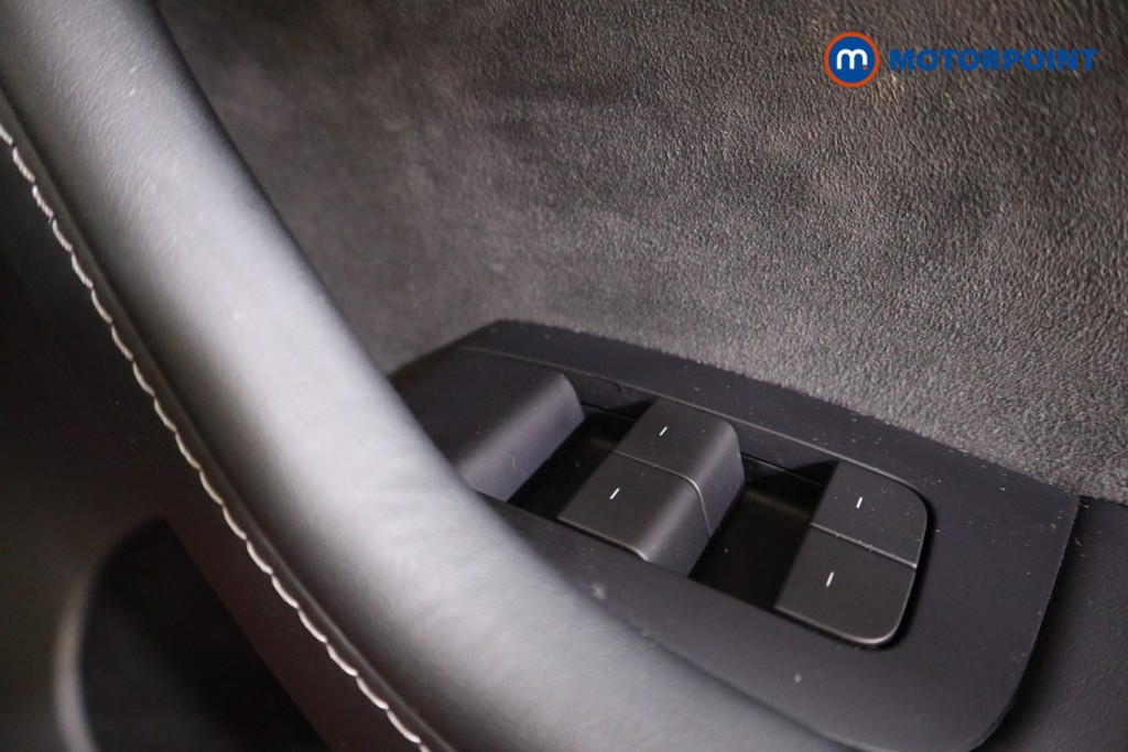 Used Tesla Model Y 2023 for sale - 77830820: Photo 19