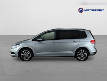Used Volkswagen Touran 2025 for sale - 79560547: Photo
