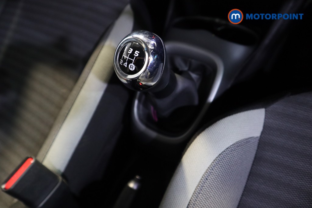 Used Toyota AYGO 2019 for sale - 76862797: Photo 16