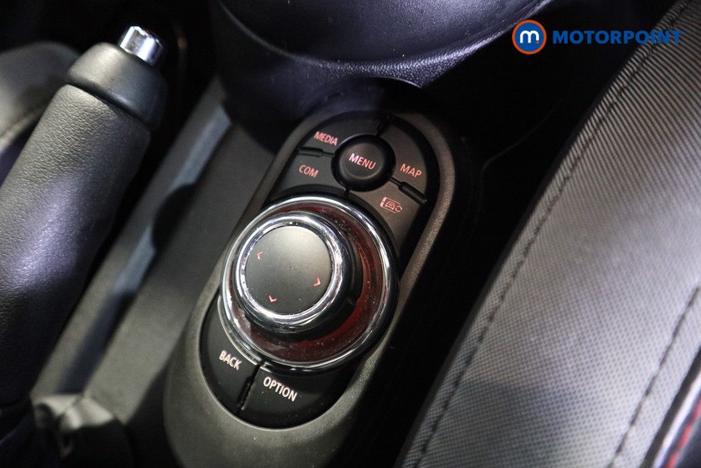 Used MINI Hatch 2022 for sale - 76352796: Photo 17