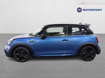 Used MINI Hatch 2022 for sale - 76352796: Photo