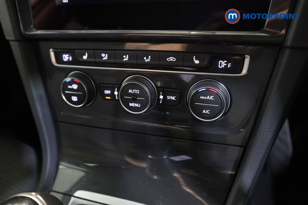 Used Volkswagen Golf 2020 for sale - 76008941: Photo 15