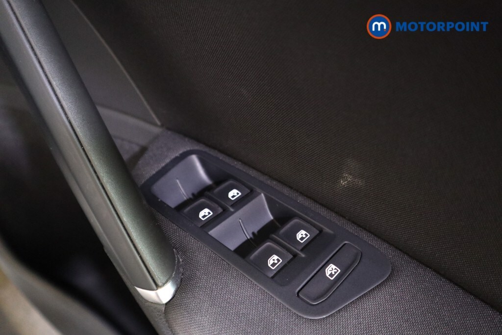 Used Volkswagen Golf 2020 for sale - 76008941: Photo 19