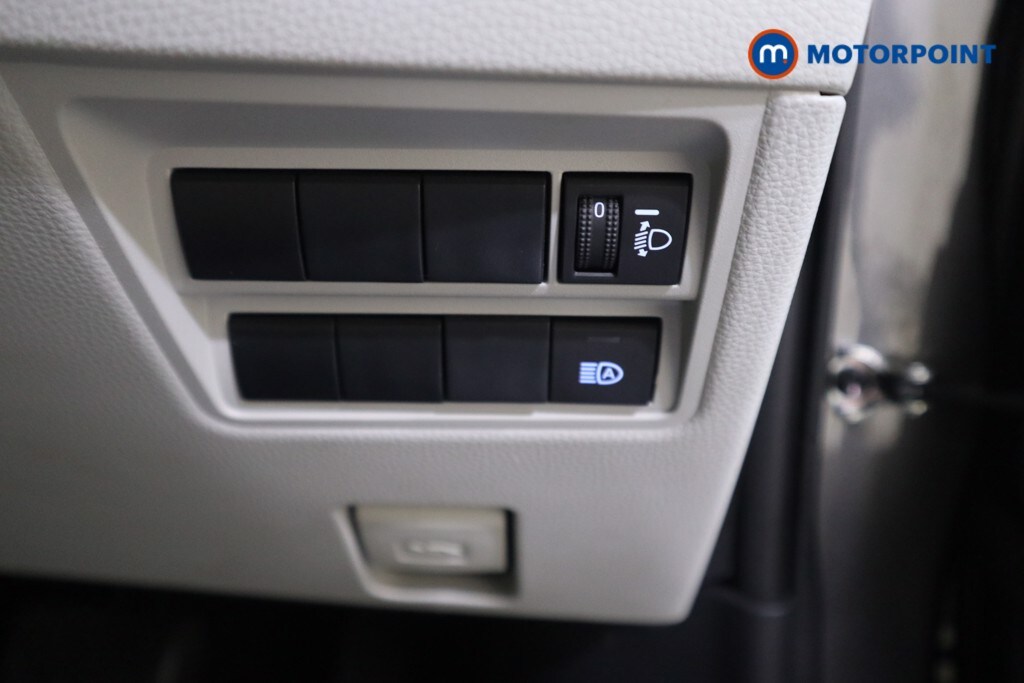 Used Toyota Yaris 2022 for sale - 76545696: Photo 19