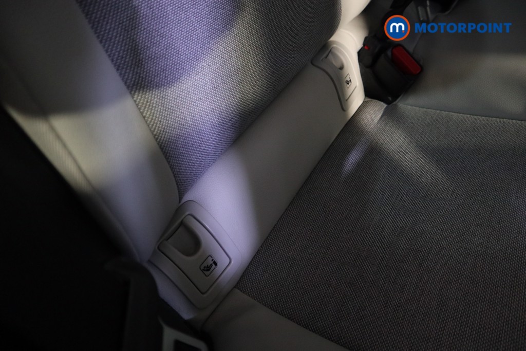 Used Toyota Yaris 2022 for sale - 76545696: Photo 24