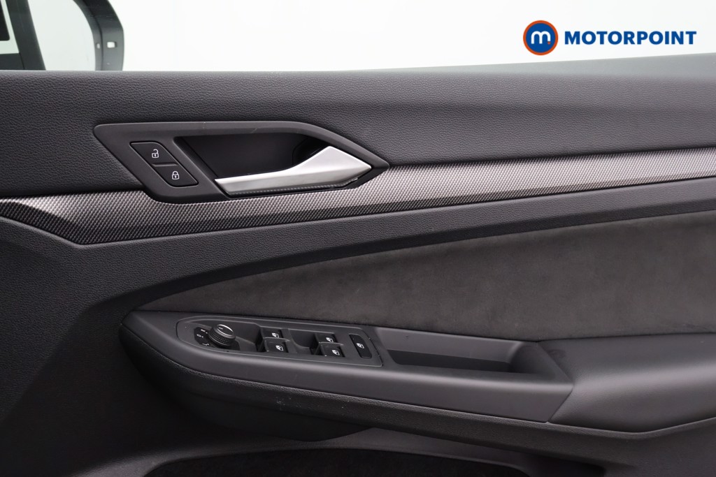Used Volkswagen Golf 2024 for sale - 76176790: Photo 9