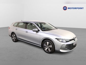 Volkswagen - Passat
