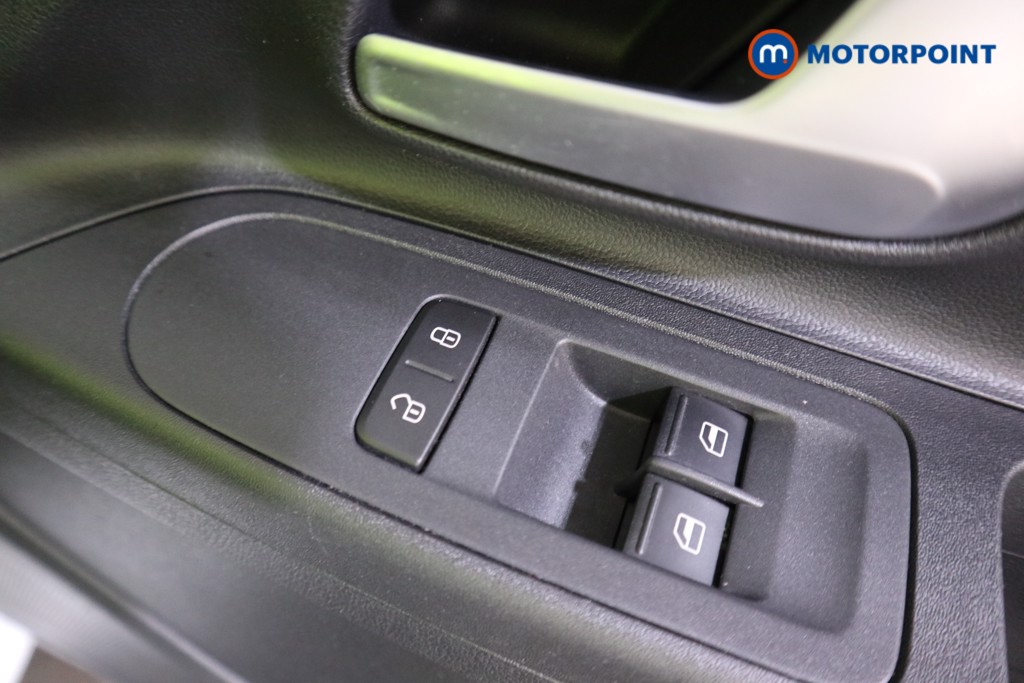 Used Volkswagen up! 2018 for sale - 76767329: Photo 17