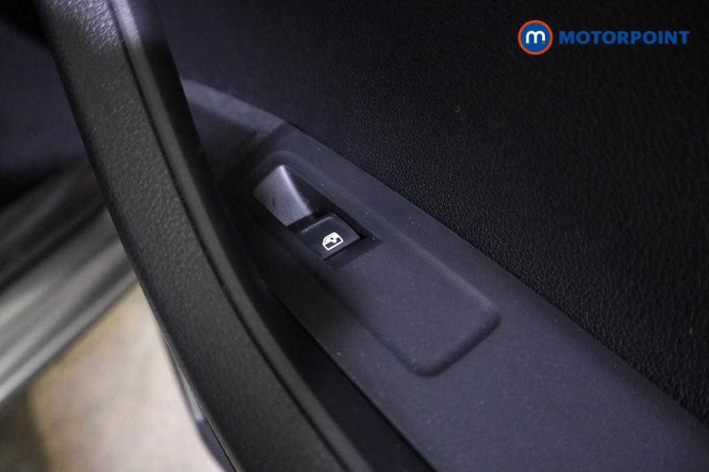 Used Skoda Karoq 2024 for sale - 77117669: Photo 25