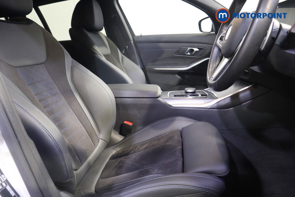 Used BMW 3 Series 2024 for sale - 76797440: Photo 23