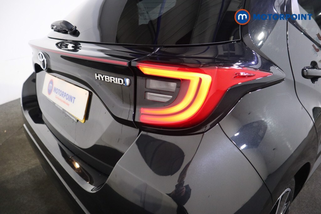 Used Toyota Yaris 2022 for sale - 77604315: Photo 32