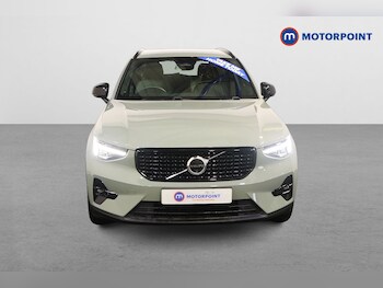 Used Volvo XC40 2023 for sale - 76046705: Photo 2