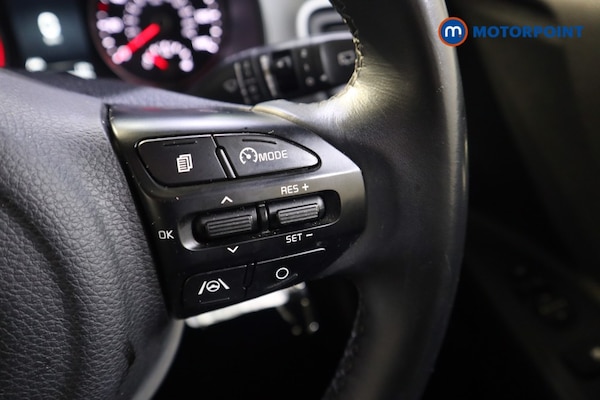 Used Kia Stonic 2022 for sale - 76332874: Photo 12