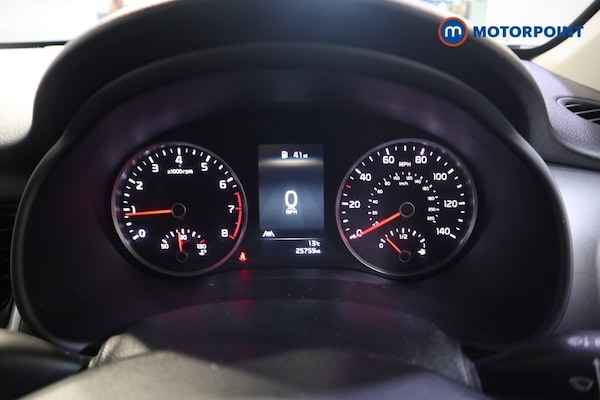 Used Kia Stonic 2022 for sale - 76332874: Photo 13