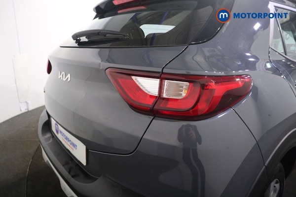 Used Kia Stonic 2022 for sale - 76332874: Photo 31