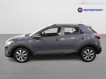 Used Kia Stonic 2022 for sale - 76332874: Photo 4