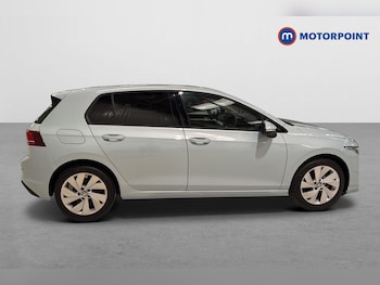Used Volkswagen Golf 2024 for sale - 79057901: Photo