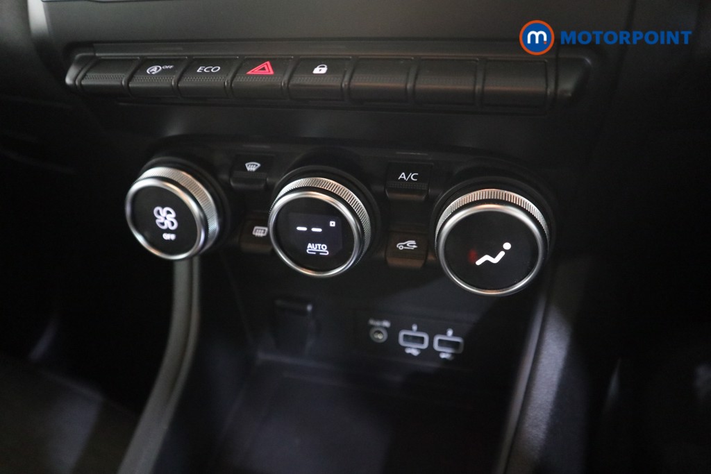 Used Renault Captur 2022 for sale - 76374544: Photo 16