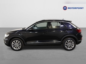 Used Volkswagen T-Roc 2023 for sale - 78412651: Photo