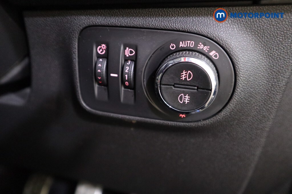 Used Vauxhall Corsa 2015 for sale - 77516749: Photo 21