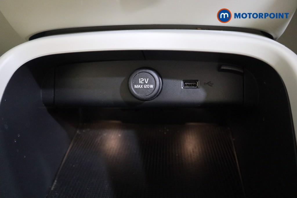 Used Volvo XC40 2021 for sale - 77248913: Photo 17