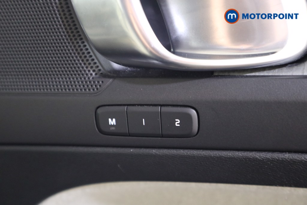 Used Volvo XC40 2021 for sale - 77248913: Photo 21