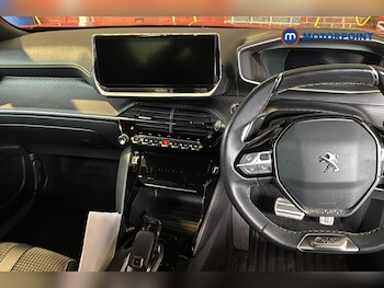 Used Peugeot 2008 2021 for sale - 78721162: Photo