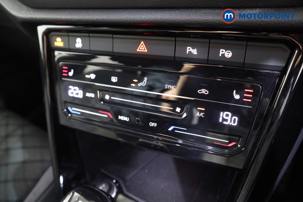 Used Volkswagen T-Roc 2023 for sale - 78001423: Photo 16