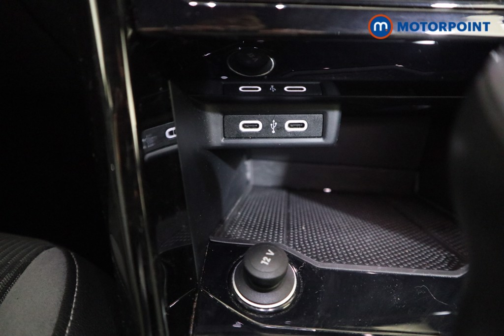 Used Volkswagen T-Roc 2023 for sale - 78001423: Photo 17