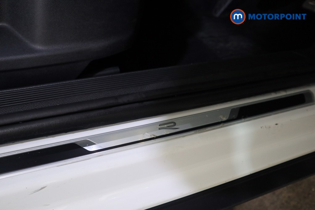 Used Volkswagen T-Roc 2023 for sale - 78001423: Photo 24