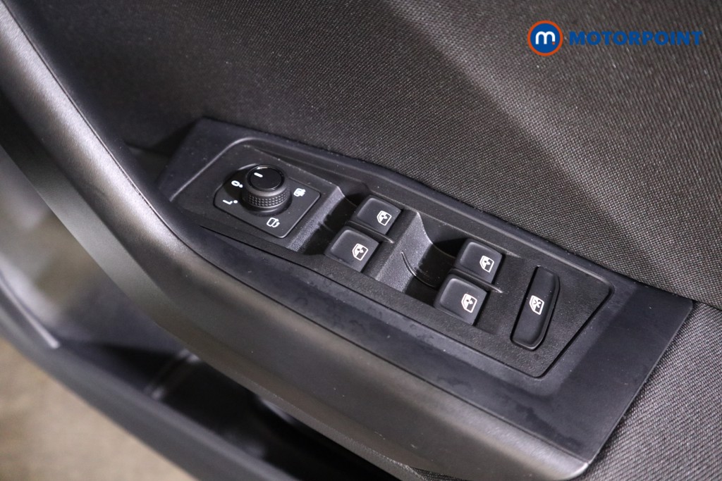 Used Volkswagen T-Roc 2025 for sale - 77872790: Photo 22