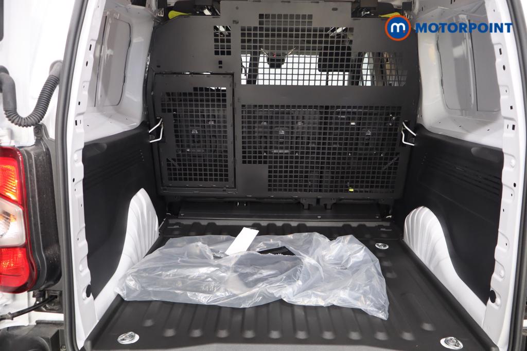 Used Citroen Berlingo 2025 for sale - 76118094: Photo 26