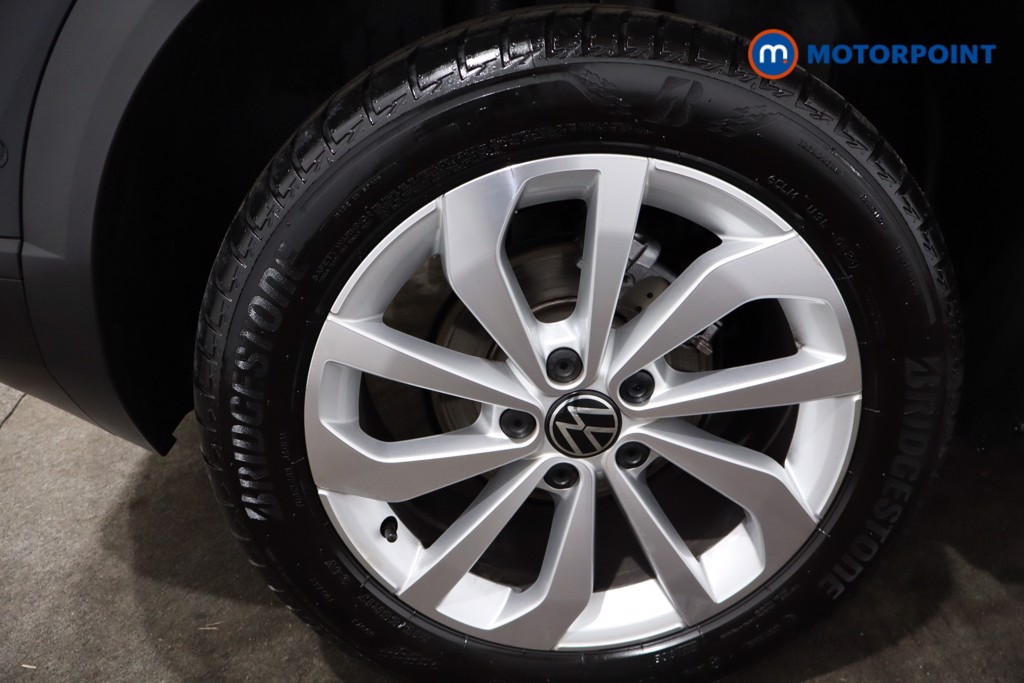 Used Volkswagen T-Roc 2025 for sale - 76723195: Photo 17