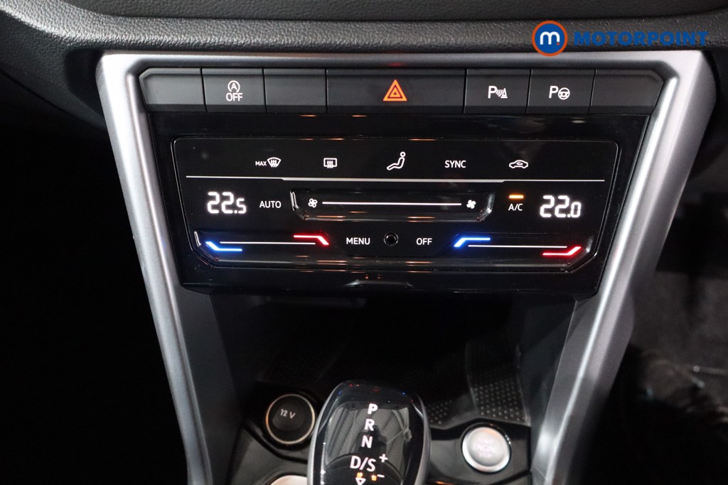 Used Volkswagen T-Roc 2025 for sale - 76723195: Photo 24