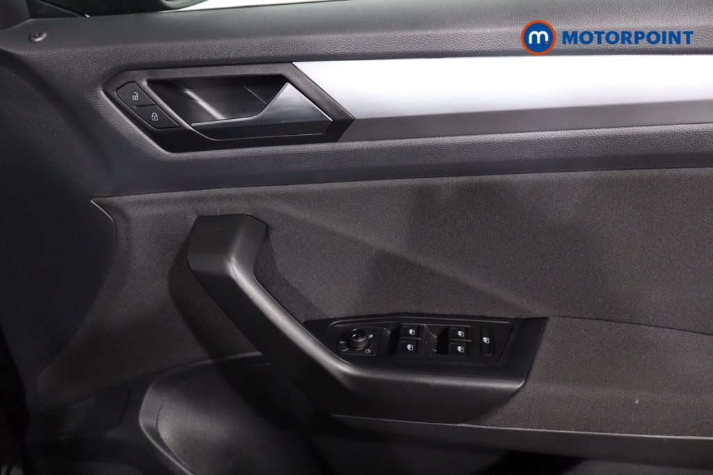 Used Volkswagen T-Roc 2025 for sale - 76723195: Photo 28