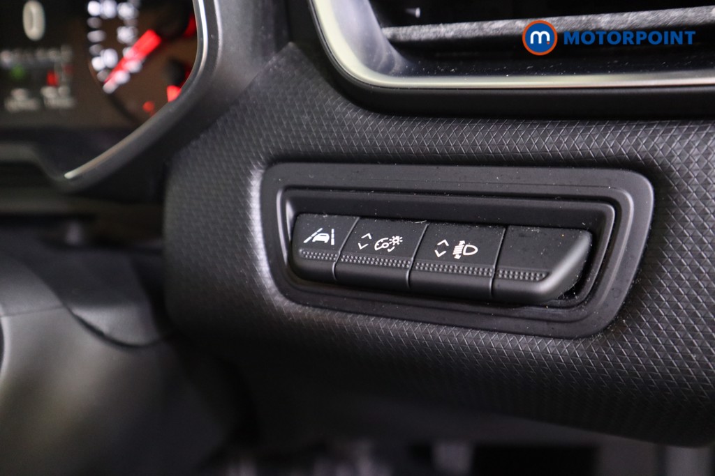 Used Renault Clio 2020 for sale - 76985000: Photo 19