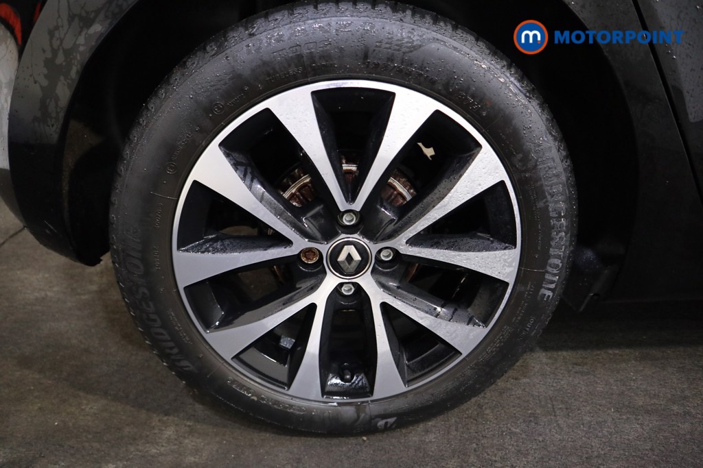 Used Renault Clio 2020 for sale - 76985000: Photo 26